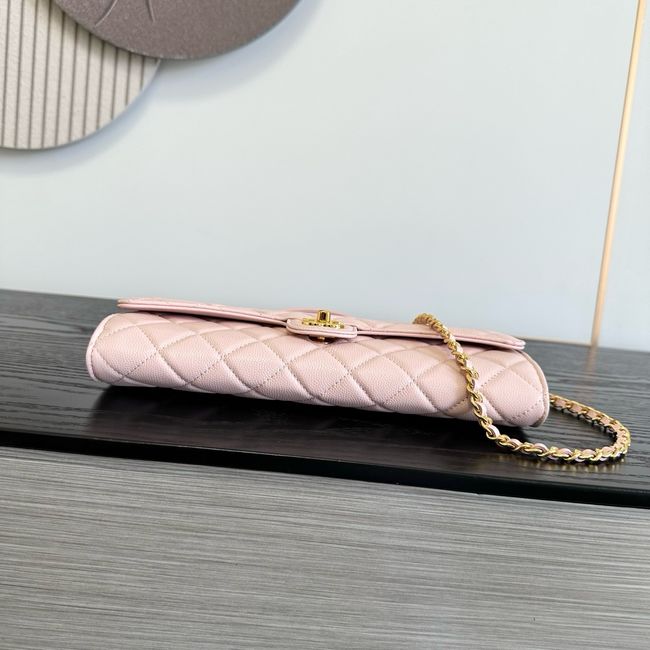Chanel Clutch with chain AP5280 pink