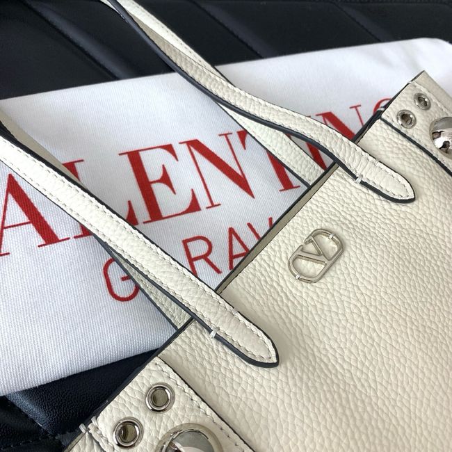 VALENTINO NELLCOTE small Calfskin Handbag WB0R78 White VALENTINO NELLCOTE small Calfskin Handbag WB0R78 White