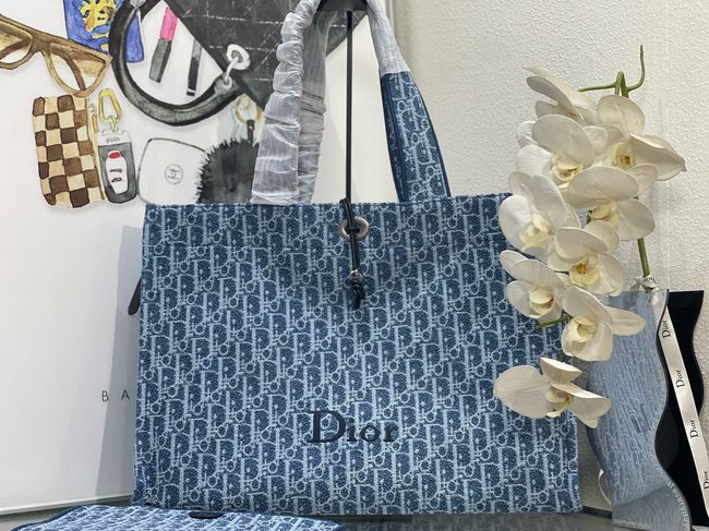 Dioriviera Large Spongy Book Tote Blue Spongy Dior Oblique Fabric M1462PD Dioriviera Large Spongy Book Tote Blue Spongy Dior Oblique Fabric M1462PD