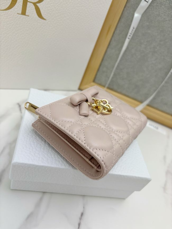 Lady Dior Dahlia Wallet Craie Cannage Lambskin S2065-3 Lady Dior Dahlia Wallet Craie Cannage Lambskin S2065-3