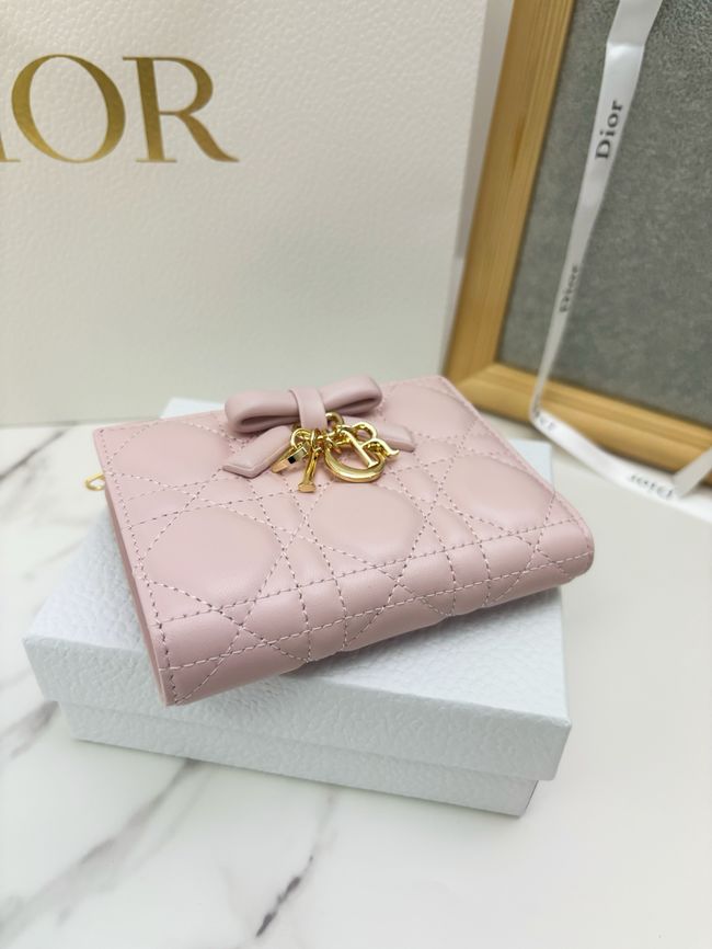 Lady Dior Dahlia Wallet Craie Cannage Lambskin S2065-5 Lady Dior Dahlia Wallet Craie Cannage Lambskin S2065-5