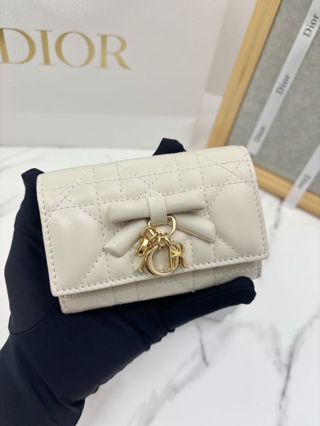 Lady Dior Dahlia card holder Craie Cannage Lambskin S2067-4