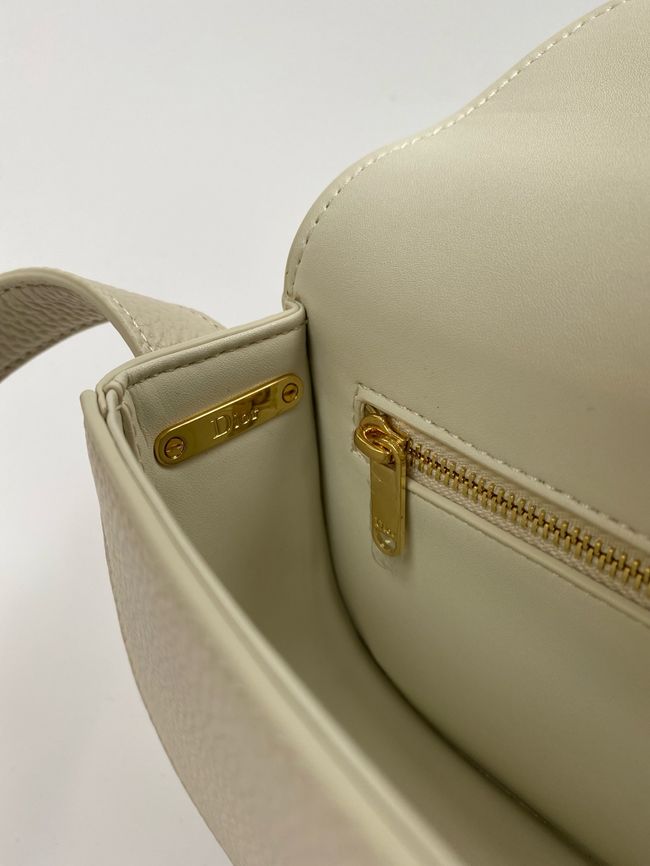 Small Dior Medaillon Flap Bag Grained Calfskin M3919Q Trench