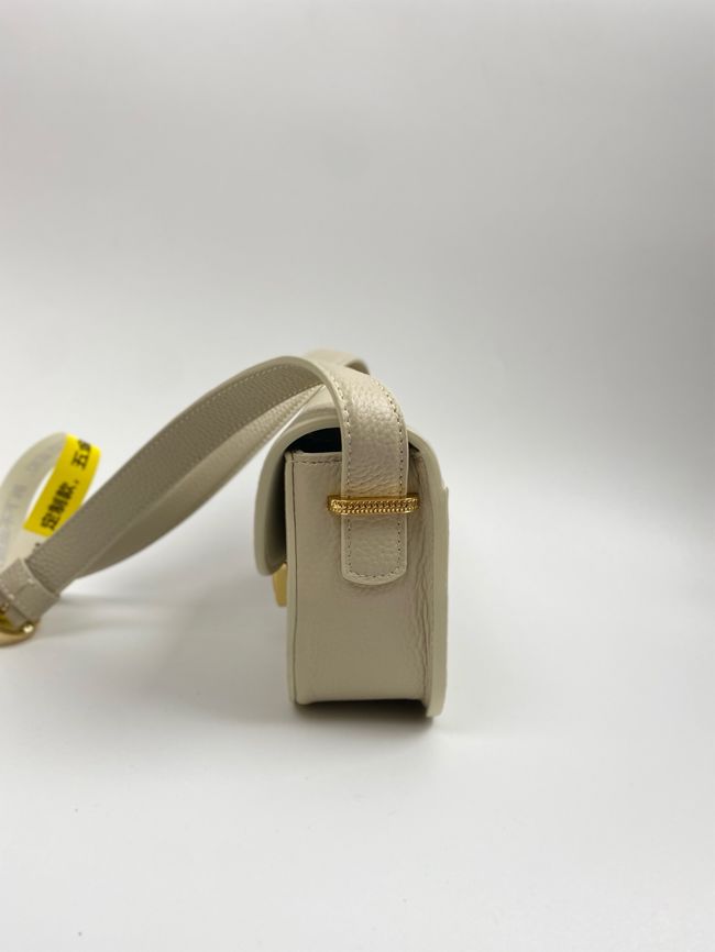 Small Dior Medaillon Flap Bag Grained Calfskin M3919Q Trench