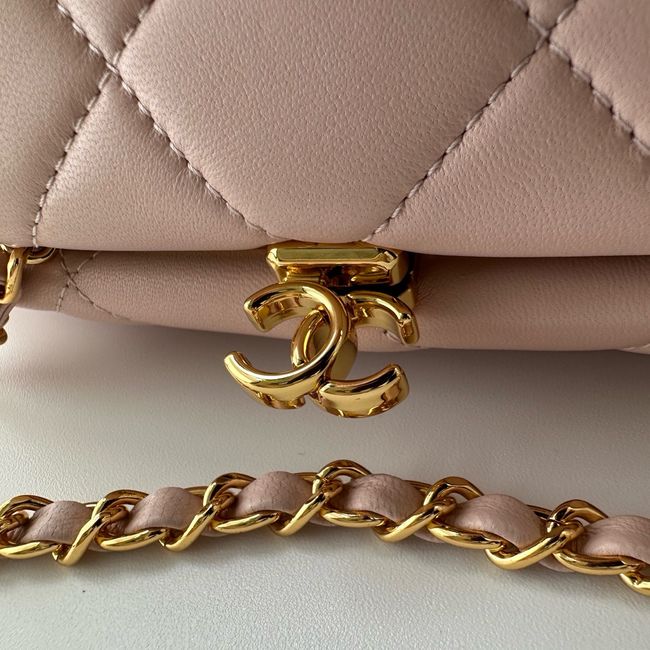 Chanel Clutch with chain Lambskin AP5252 pink