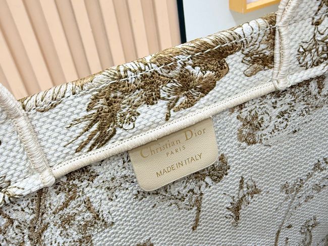 Medium Dior Book Tote with Strap Oblique Embroidery M1354PE-1