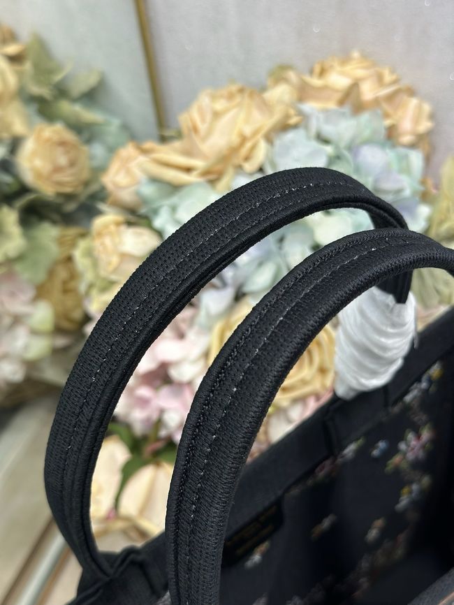 Medium Dior Book Tote with Strap Oblique Embroidery M1354PE-4