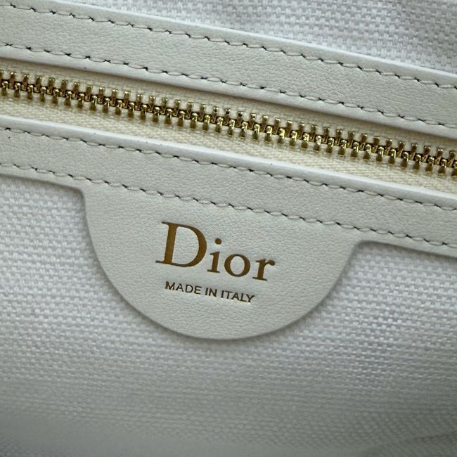 Small Dior Granville Bag Ivory Flat Macrocannage Calfskin M1441OHJ Small Dior Granville Bag Ivory Flat Macrocannage Calfskin M1441OHJ