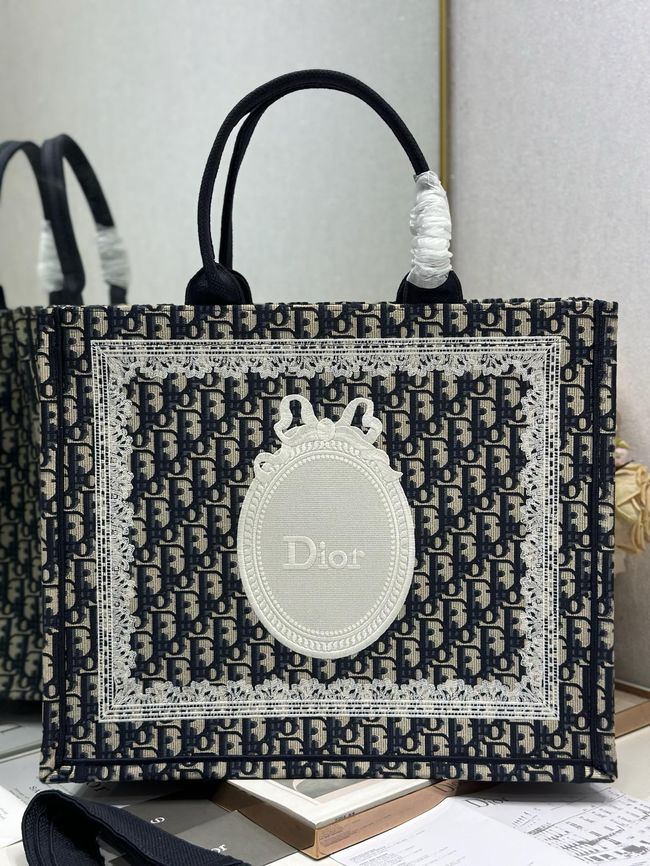 Large Dior Book Tote Cannage Embroidery M1349OEQ-7