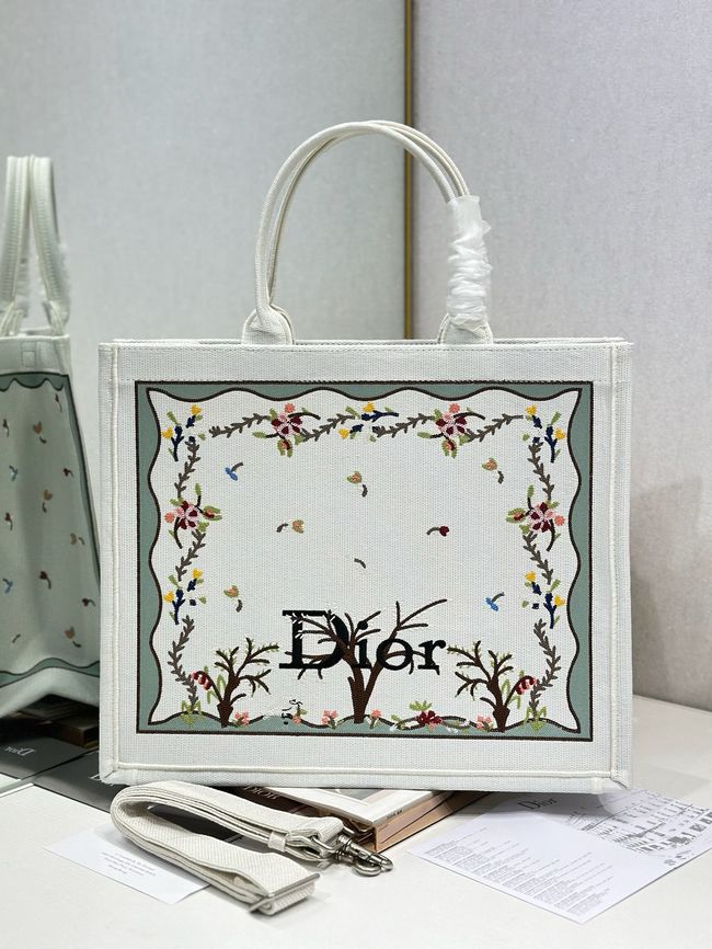 Large Dior Book Tote Cannage Embroidery M1349OEQ-9