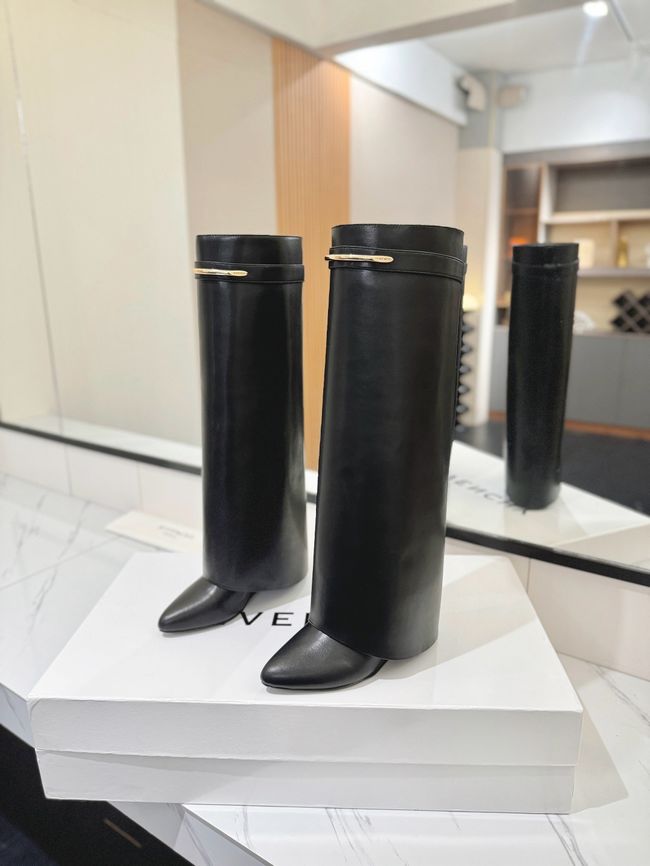 Givenchy High Boots Shiny Calfskin high heels 8.5CM 65261-3