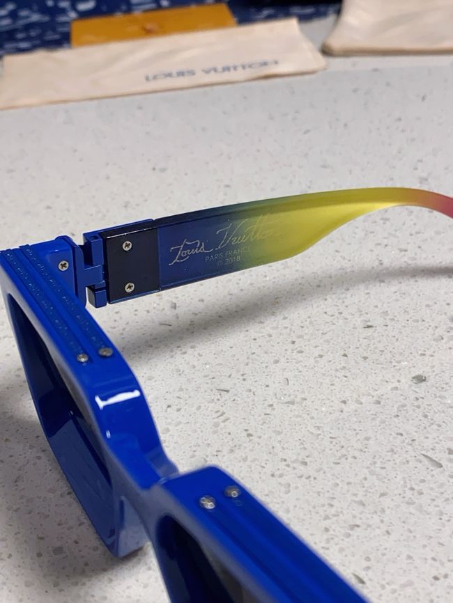 Louis Vuitton Sunglasses 821464-2