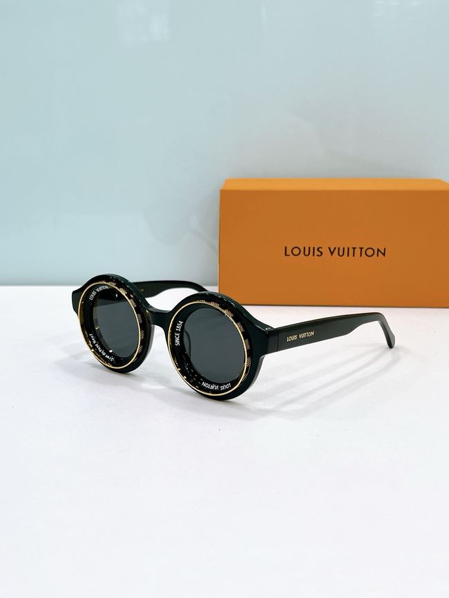 Louis Vuitton Sunglasses 821467-4