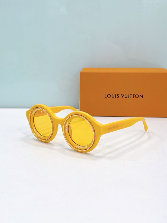Louis Vuitton Sunglasses 821467-9