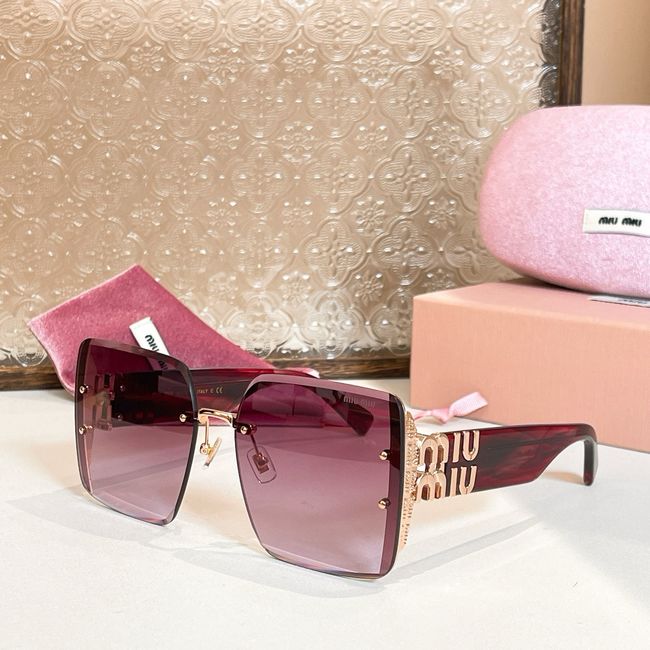 MiuMiu Sunglasses 821485-1