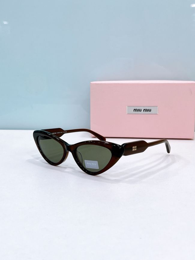 MiuMiu Sunglasses 821493-7 MiuMiu Sunglasses 821493-7