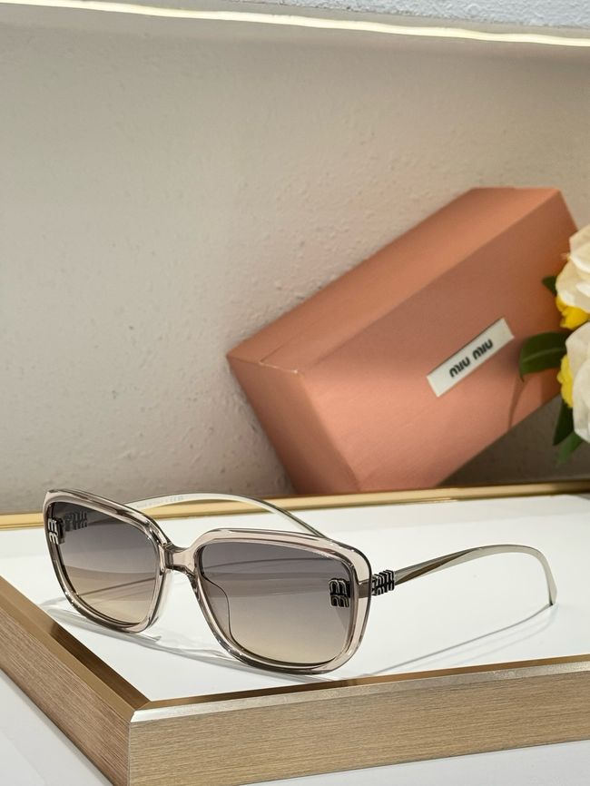 MiuMiu Sunglasses 821498-7