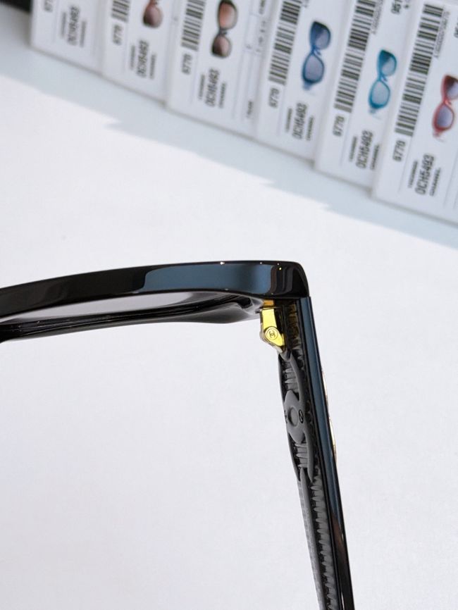 Chanel Sunglasses 821624-1