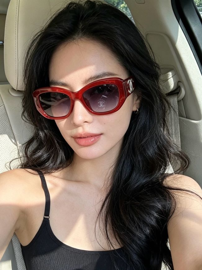 Chanel Sunglasses 821624-5