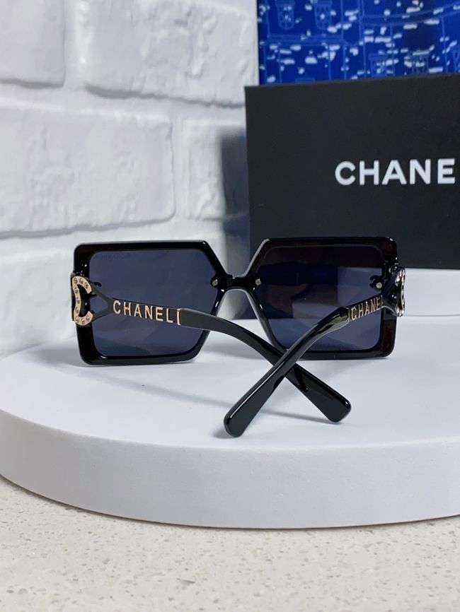 Chanel Sunglasses 821627-1