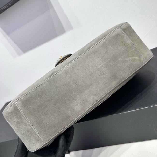 CHANEL Maxi Flapbag AS6281 GRAY CHANEL Maxi Flapbag AS6281 GRAY