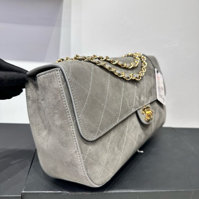 CHANEL Maxi Flapbag AS6281 GRAY CHANEL Maxi Flapbag AS6281 GRAY