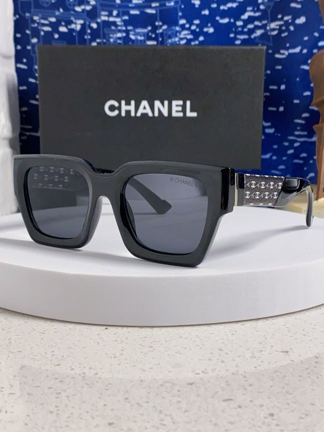 Chanel Sunglasses 821629-1
