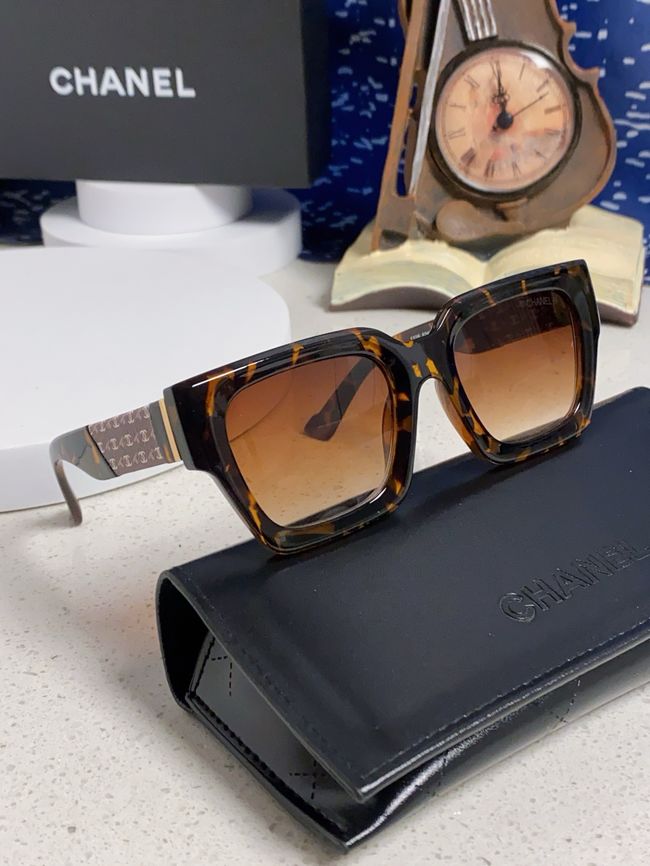 Chanel Sunglasses 821629-2