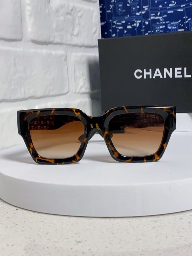 Chanel Sunglasses 821629-2