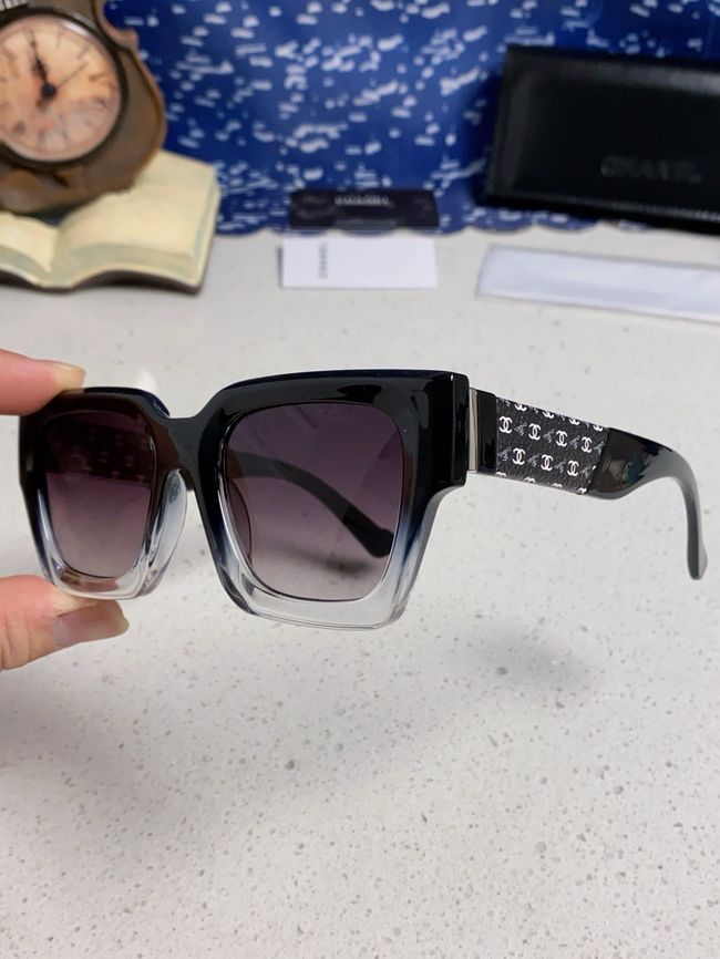 Chanel Sunglasses 821629-4