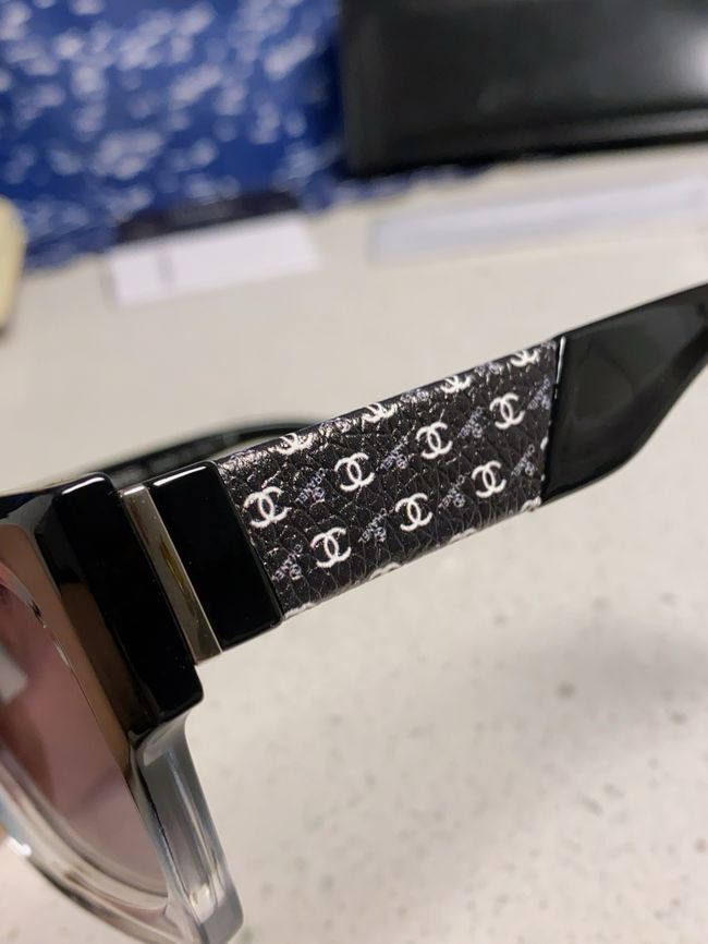 Chanel Sunglasses 821629-4
