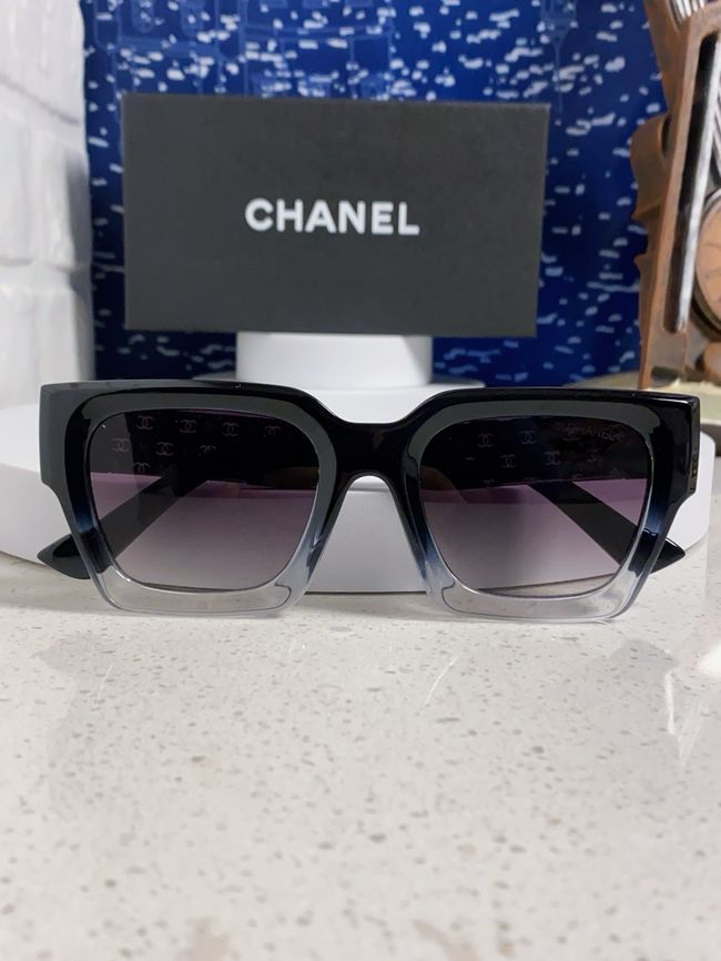 Chanel Sunglasses 821629-4