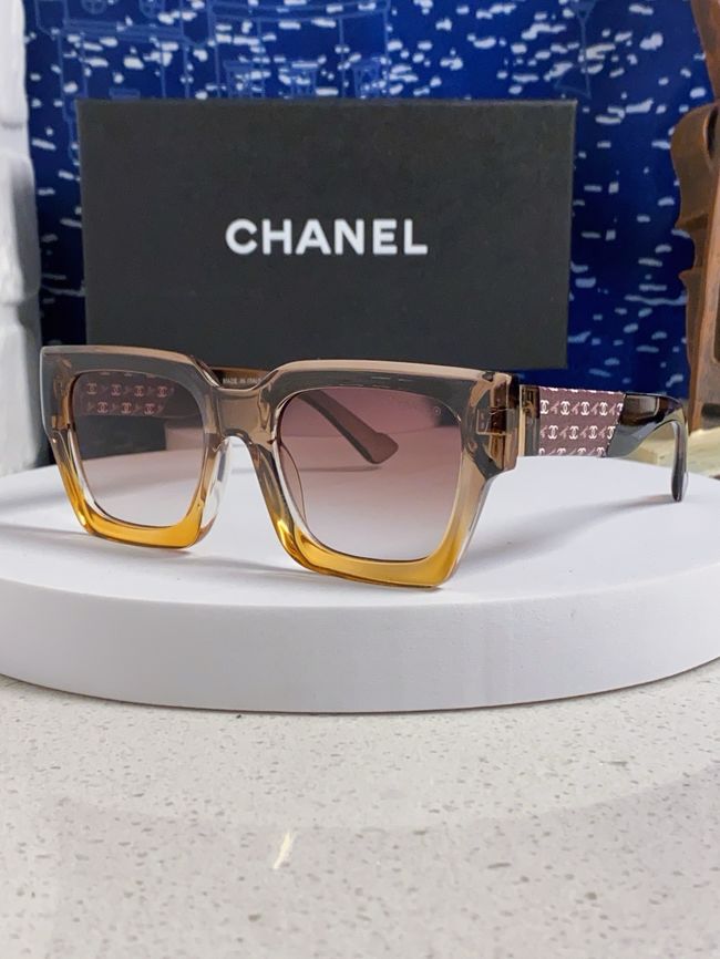 Chanel Sunglasses 821629-5