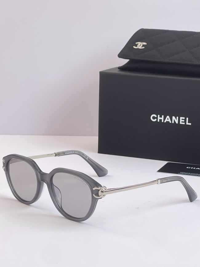 Chanel Sunglasses 821630-3