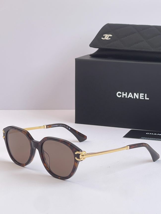 Chanel Sunglasses 821630-4