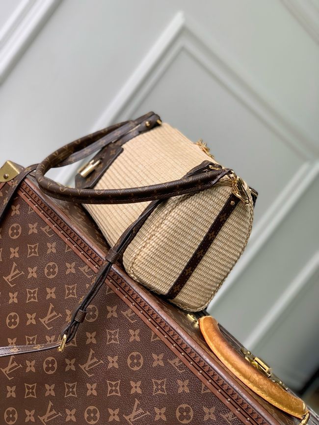 Louis Vuitton Express PM M29552 cream
