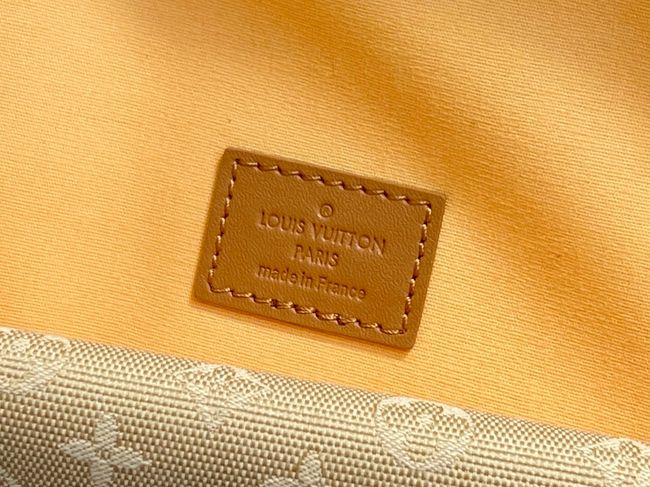 Louis Vuitton Shoulder Bag M92690 brown