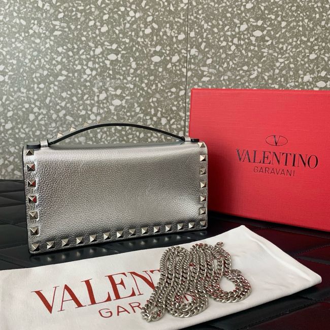 VALENTINO Rockstud calfskin chain bag SHI098 Silver