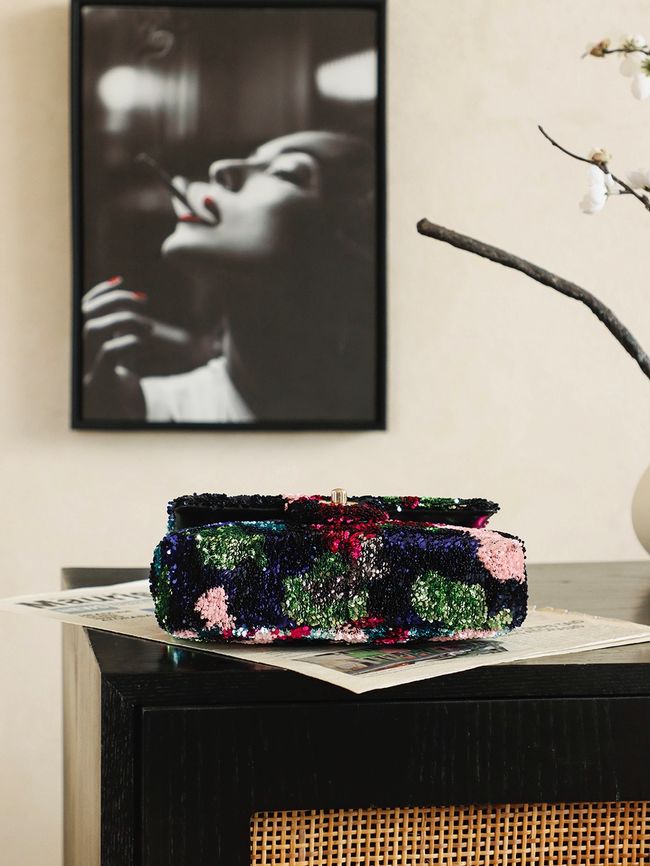 CHANEL SMALL FLAP BAG AS4561-1