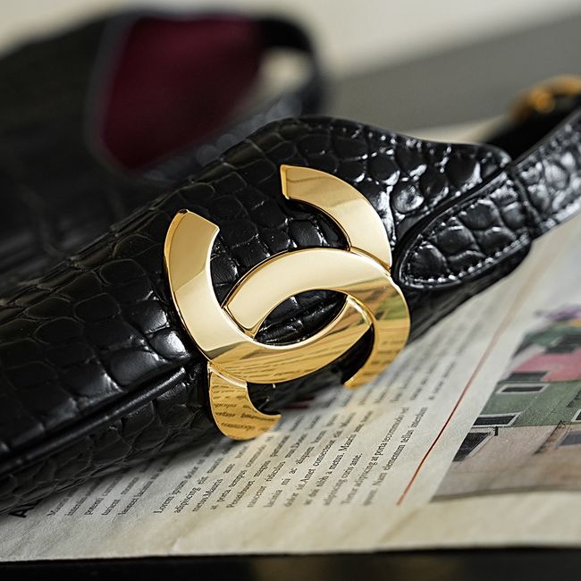 Chanel Crocodile Embossed Shoulder Bag 68012 black