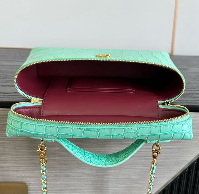 Chanel Vanity with Chain Crocodile Embossed AP5195 light green