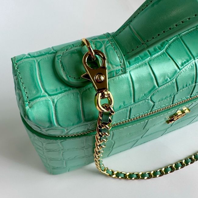 Chanel Vanity with Chain Crocodile Embossed AP5195 light green
