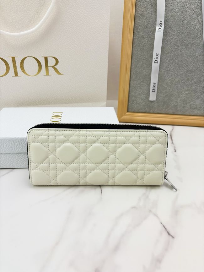 LADY DIOR LOTUS WALLET CANNAGE LAMBSKIN S2600 Beige LADY DIOR LOTUS WALLET CANNAGE LAMBSKIN S2600 Beige