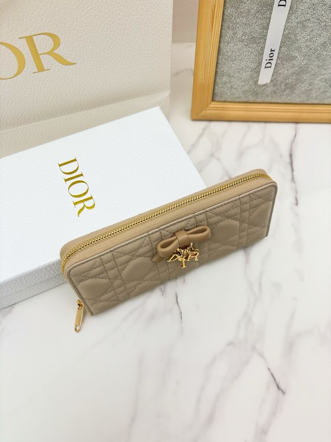 LADY DIOR LOTUS WALLET CANNAGE LAMBSKIN S2600 apricot LADY DIOR LOTUS WALLET CANNAGE LAMBSKIN S2600 apricot