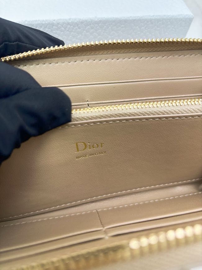 LADY DIOR LOTUS WALLET CANNAGE LAMBSKIN S2600 apricot LADY DIOR LOTUS WALLET CANNAGE LAMBSKIN S2600 apricot