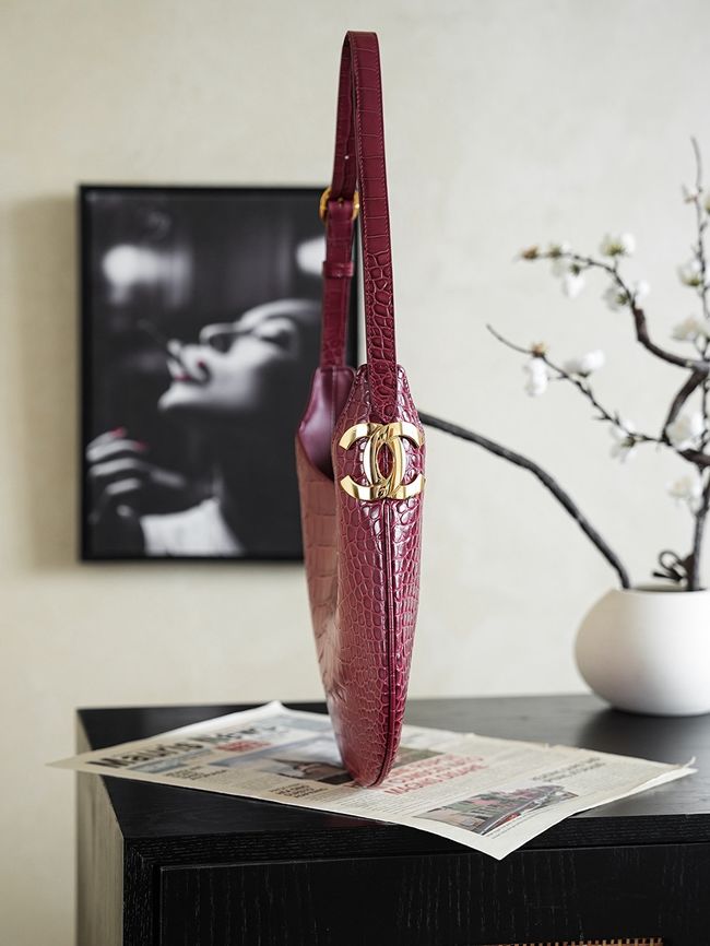 Chanel Crocodile Embossed Shoulder Bag 68012 burgundy
