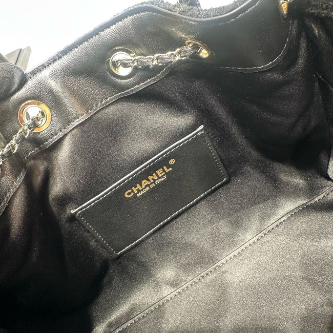 CHANEL 25 SMALL HANDBAG Felt AS5293 black CHANEL 25 SMALL HANDBAG Felt AS5293 black