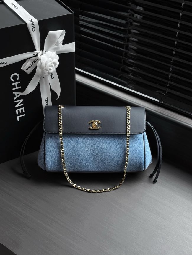 Chanel Small Shoulder Bag AS6427 black&denim blue