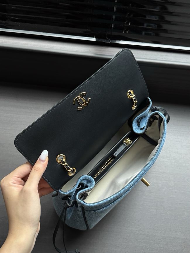 Chanel Small Shoulder Bag AS6427 black&denim blue Chanel Small Shoulder Bag AS6427 black&denim blue