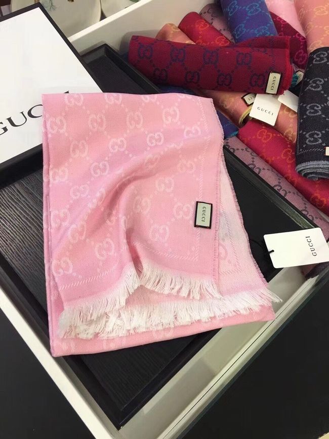 Gucci cashmere scarf 06390-2 Gucci cashmere scarf 06390-2